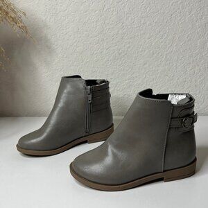 Grey Crazy 8 Boots Size 9